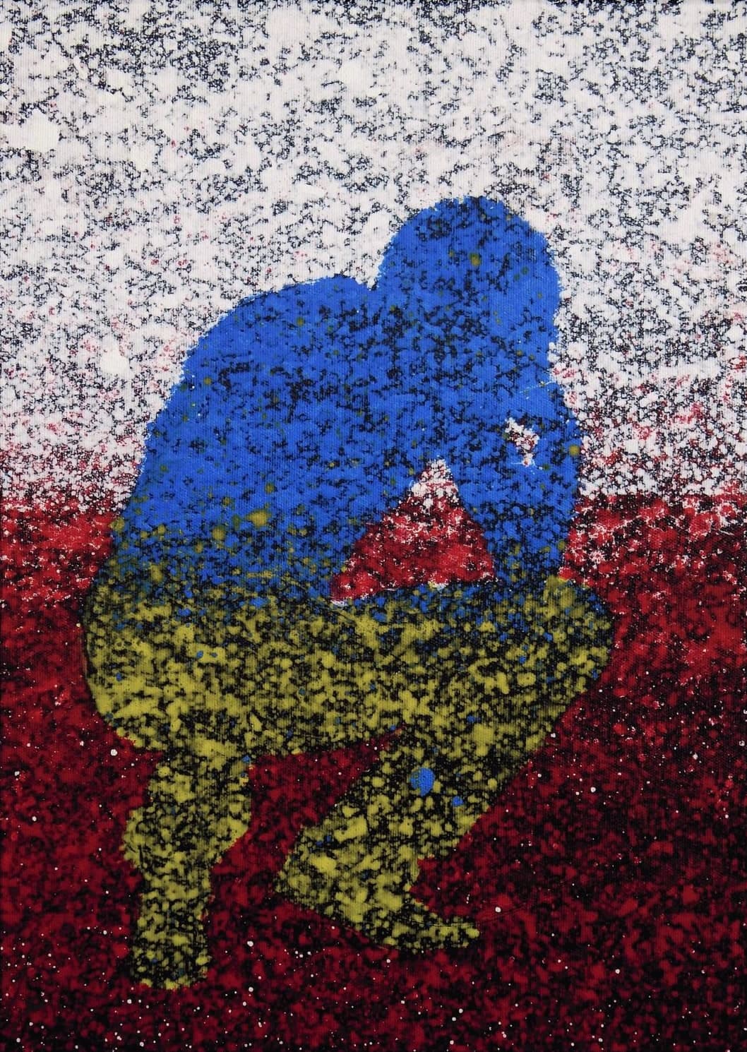 Anioł Ukraińsko-Polski, 2022. Skulona postać w barwach Ukrainy, żółtej i niebieskiej, na biało-czerwonym tle.